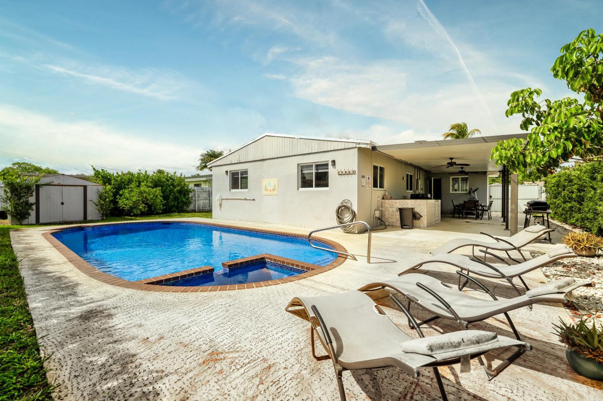 Home With A Pool Close To Beach And Fll Airport Pool Heated October- March ฟอร์ต ลอเดอร์เดล ภายนอก รูปภาพ