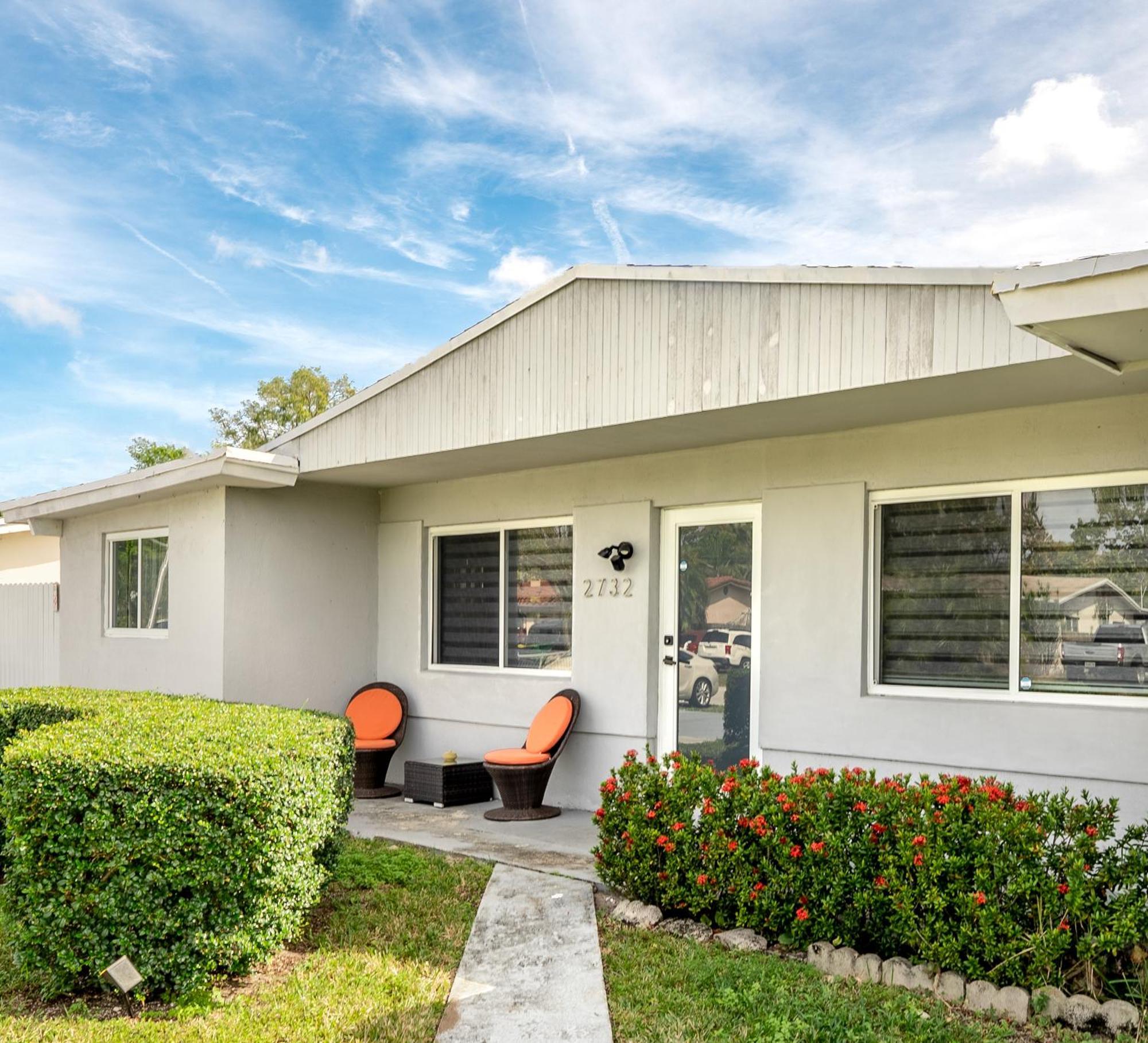 Home With A Pool Close To Beach And Fll Airport Pool Heated October- March ฟอร์ต ลอเดอร์เดล ภายนอก รูปภาพ